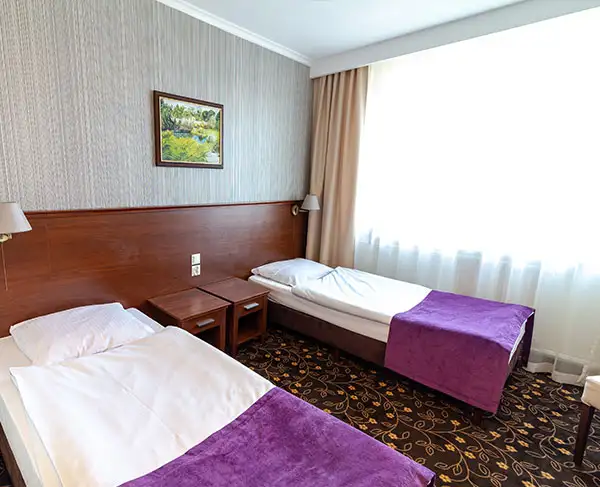 Habitación doble en el Hotel Lotos