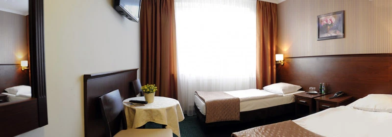 hotel habitaciones apartamentos descanso posada eventos Polonia Biała Podlaska